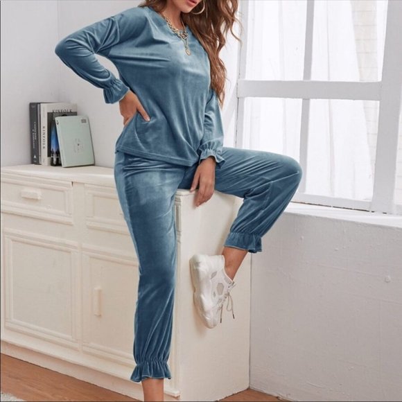 🖤Velvet Lounge Set - Picture 6 of 12